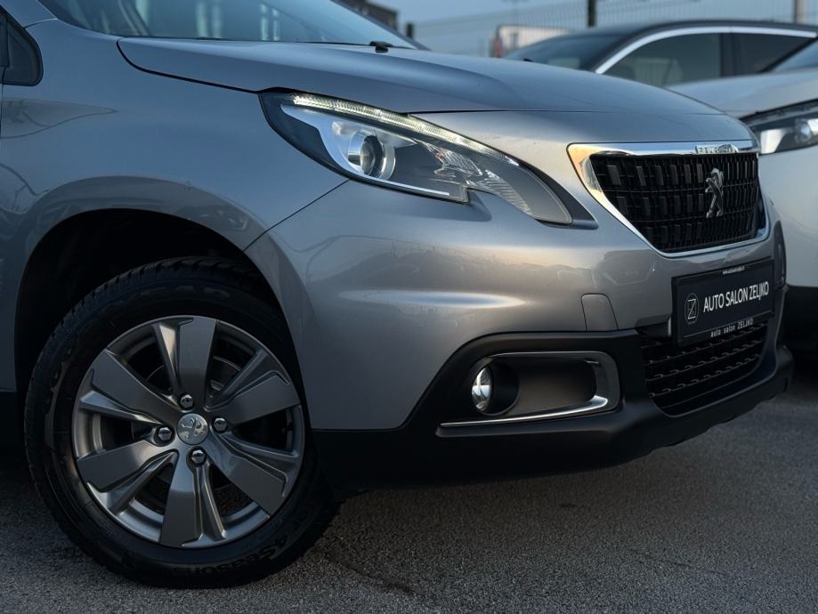 Peugeot 2008 1,2 ••LED••NAVI••ALU••AUTOMATSKA KLIMA••, fotografija 10