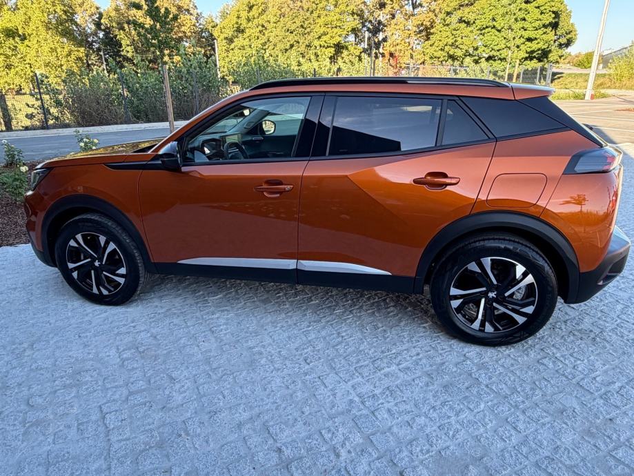 Peugeot 2008 1,2 PT 130KS ALLURE | AUTOMATIK | LED | KAMERA | JAMSTVO, fotografija 6
