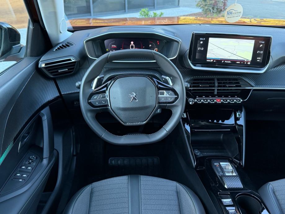 Peugeot 2008 1,2 PT 130KS ALLURE | AUTOMATIK | LED | KAMERA | JAMSTVO, fotografija 9