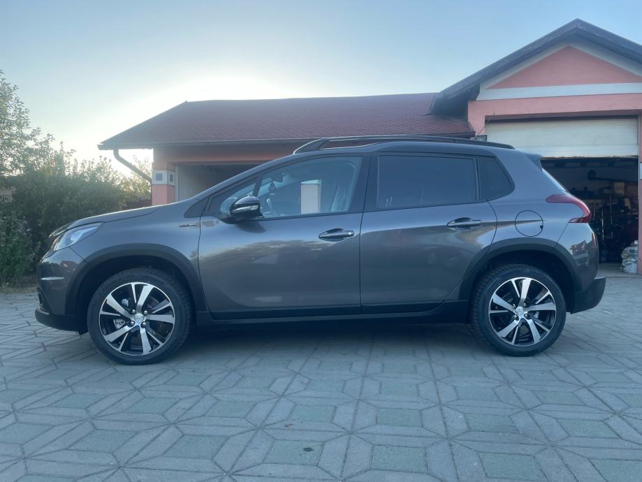 Peugeot 2008 1,2 PURE TECH GT-LINE, fotografija 16