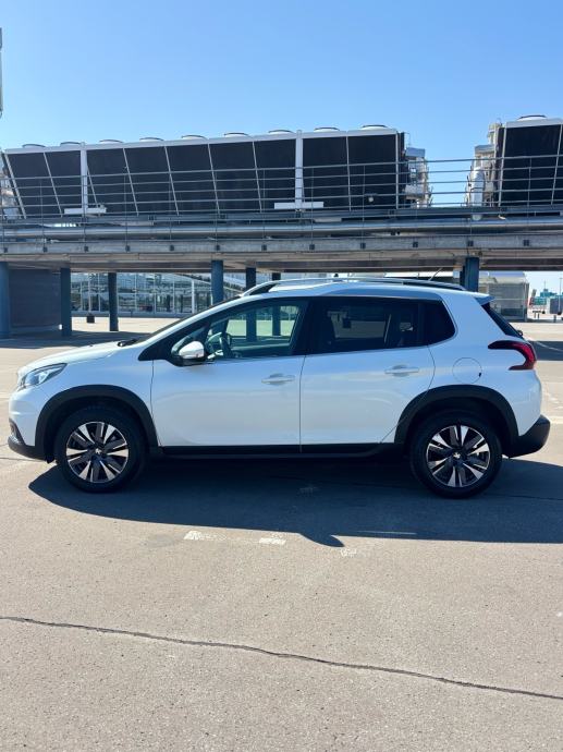Peugeot 2008 1.2 PureTech 130 Allure – 2018. – 115.000 km, fotografija 3