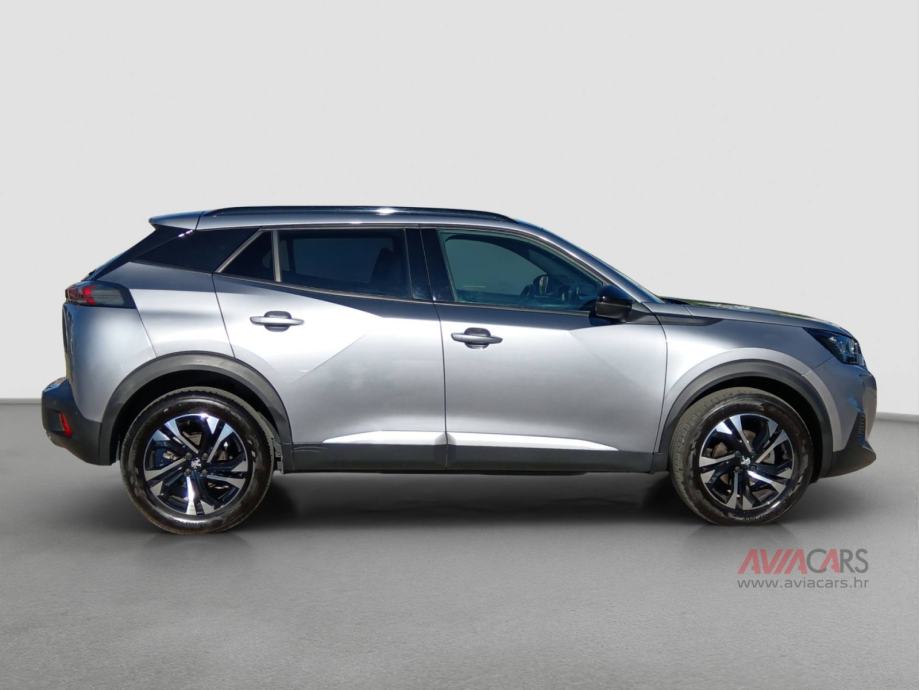 PEUGEOT 2008 1.2 PureTech 130 KS ALLURE *VOZILO S JAMSTVOM*, fotografija 9