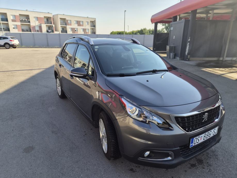 Peugeot 2008 1,2 PureTech /96kw moguca zamijena za jeftinije, fotografija 3
