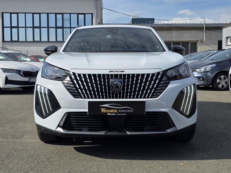 Peugeot 2008 1,2 PureTech | ALLURE | PERLA | FACELIFT | JAMSTVO, fotografija 8