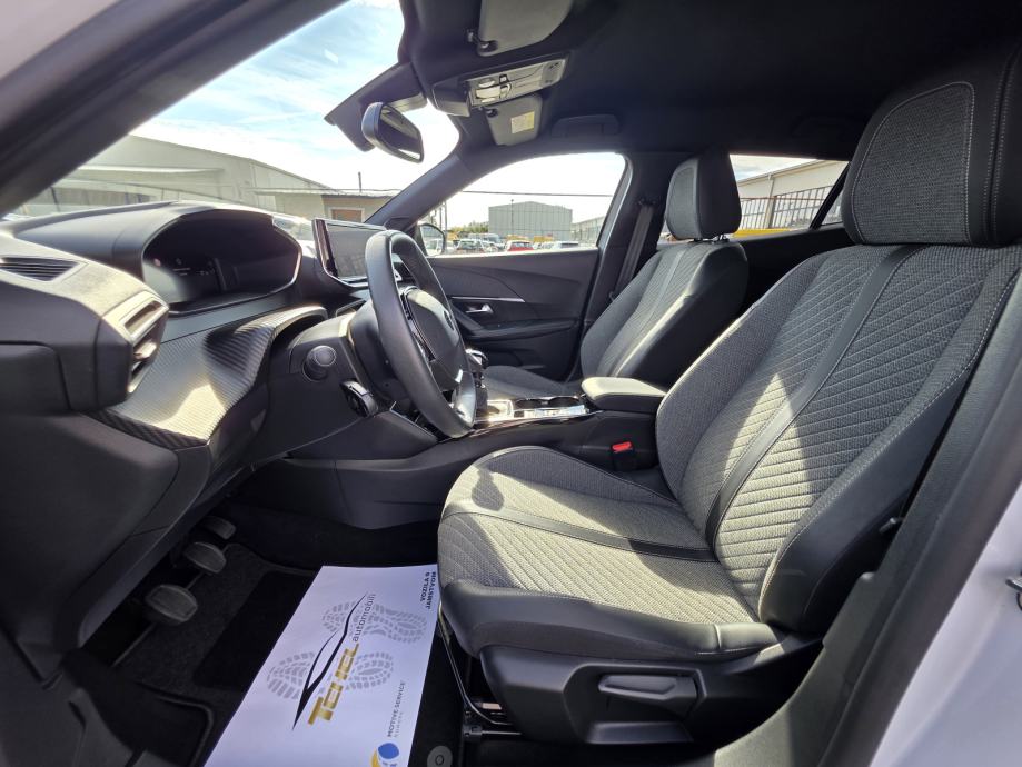 Peugeot 2008 1,2 PureTech | ALLURE | PERLA | FACELIFT | JAMSTVO, fotografija 13