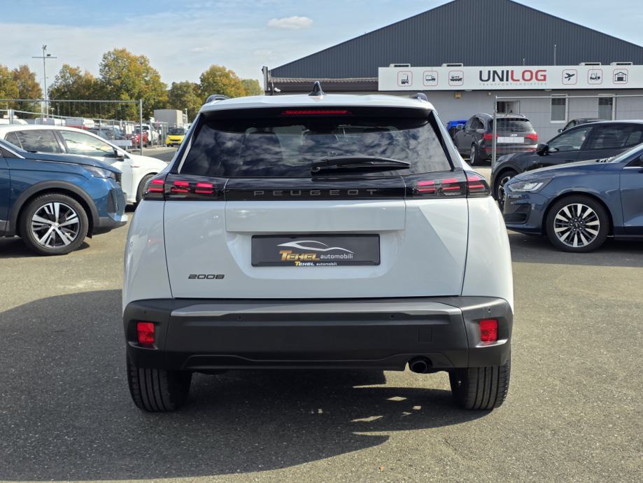Peugeot 2008 1,2 PureTech | ALLURE | PERLA | FACELIFT | JAMSTVO, fotografija 4