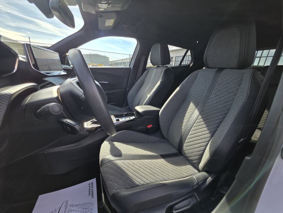 Peugeot 2008 1,2 PureTech | ALLURE | PERLA | FACELIFT | JAMSTVO, fotografija 14