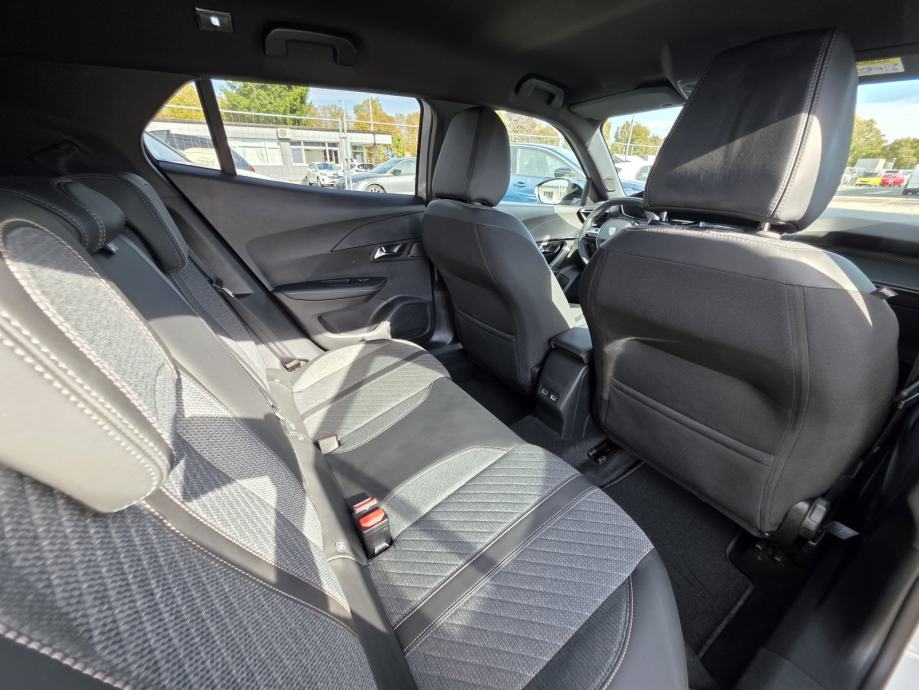 Peugeot 2008 1,2 PureTech | ALLURE | PERLA | FACELIFT | JAMSTVO, fotografija 16