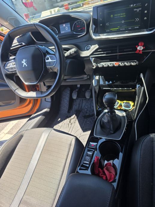 Peugeot 2008 Allure, pogled izvana - slika 3