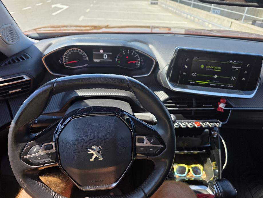 Peugeot 2008 Allure, fotografija 10