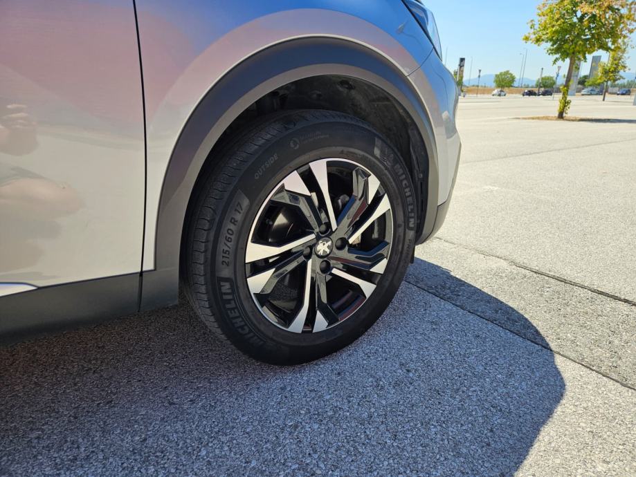 Peugeot 2008, Automatik, Odlično očuvan, Servisna knjižica, 2021.,, fotografija 7