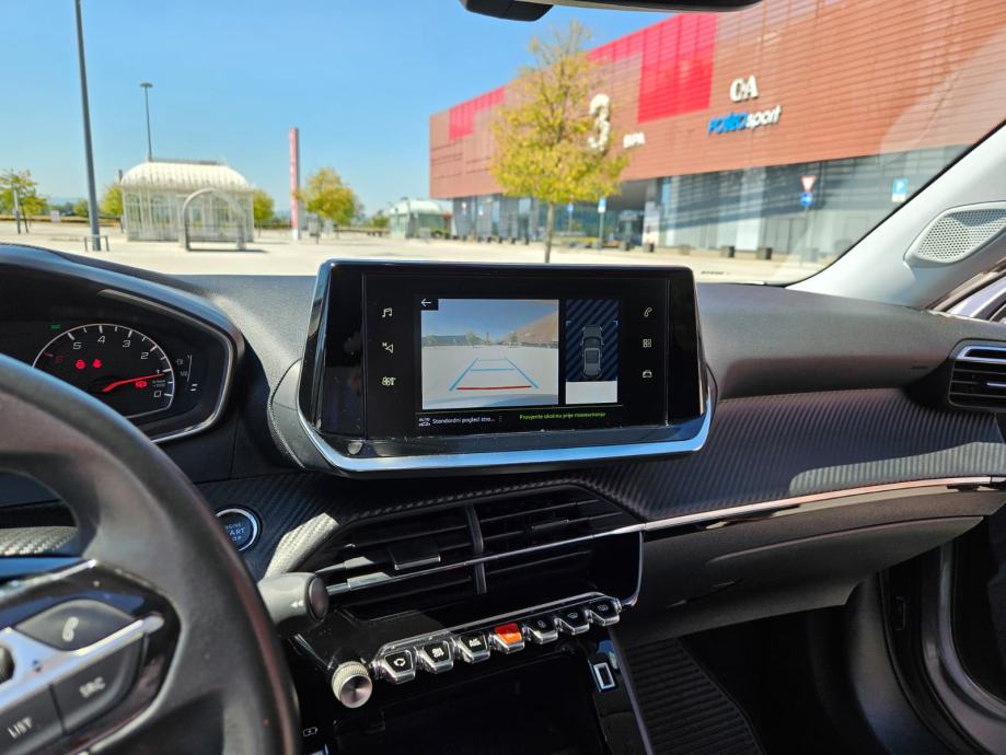 Peugeot 2008, Automatik, Odlično očuvan, Servisna knjižica, 2021.,, fotografija 10