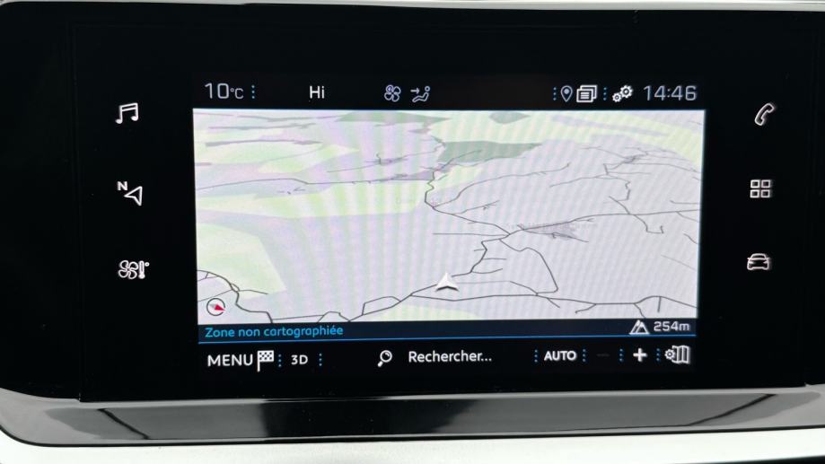 Peugeot 2008 1,2 TURBO 100 KS-SERVISNA-JAMSTVO12MJ-TOP!!!, fotografija 13