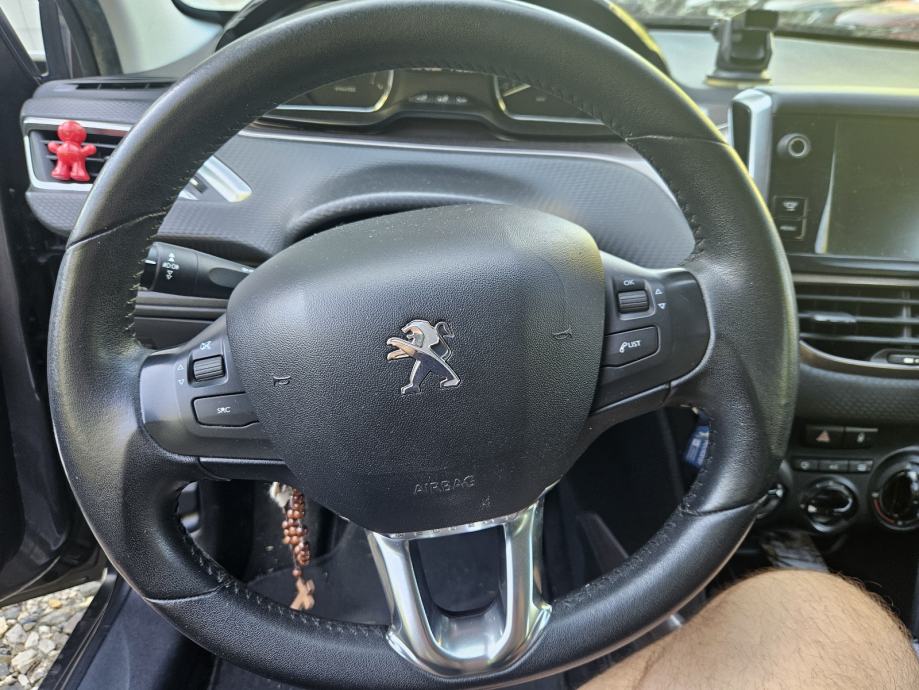 Peugeot 2008 1.2 VTi (2013.) – NOVO KVAČILO I REMEN (Pročitati opis, H, fotografija 4