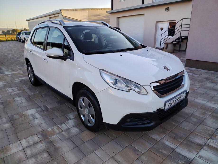 Peugeot 2008 1,4 HDi **KLIMA** PARKING-SENZORI **KREDIT-KARTICE**, fotografija 3