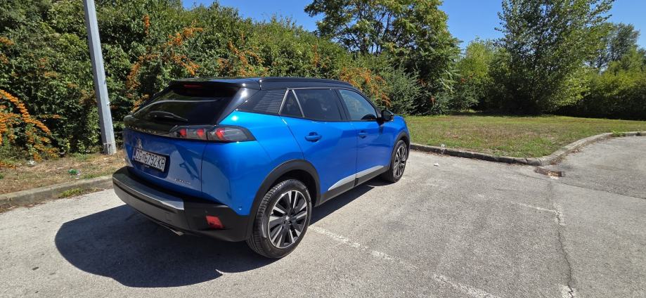 Peugeot 2008, GT line, 1,5 BlueHDI automatik, fotografija 15