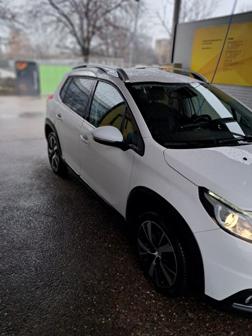 Peugeot 2008 1,5 BlueHDI automatik, fotografija 5