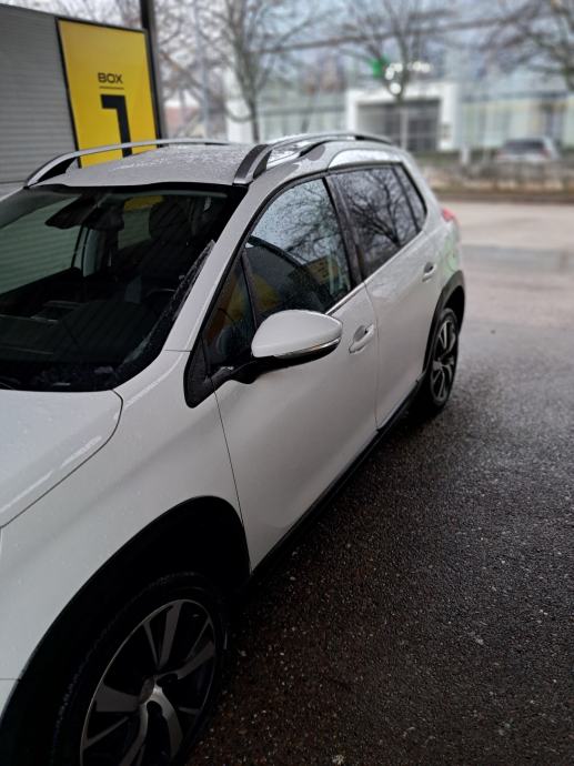 Peugeot 2008 1,5 BlueHDI automatik, fotografija 8