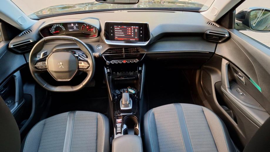 Peugeot 2008 1.5 BLUEHDI, NAVIGACIJA, TEMPOMAT, MULTIFUNKCIJSKI UPRAVL, fotografija 20