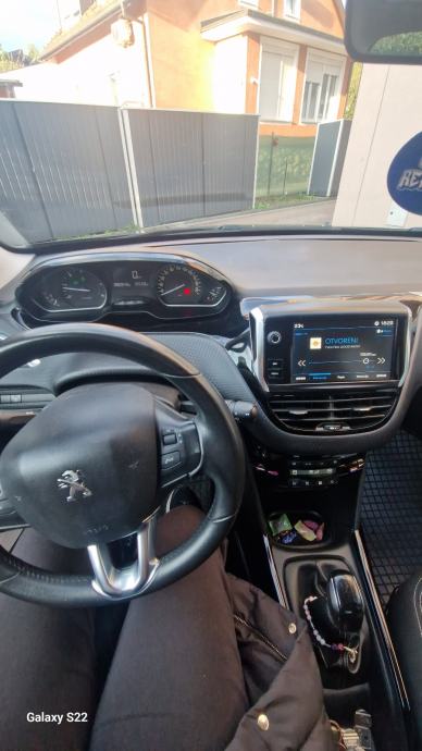 Peugeot 2008 1,5 BlueHDI, fotografija 8