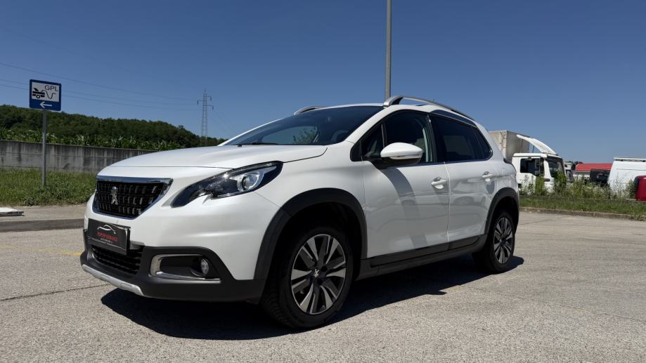 Peugeot 2008 1,5 BlueHDI, fotografija 4