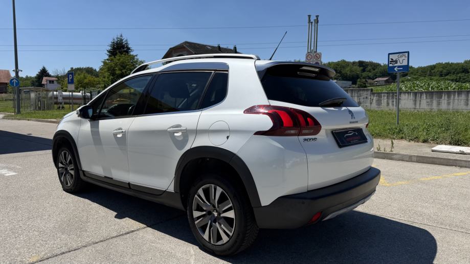Peugeot 2008 1,5 BlueHDI, fotografija 8