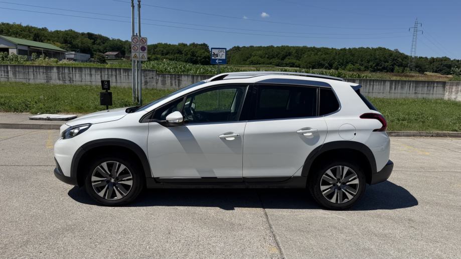 Peugeot 2008 1,5 BlueHDI, fotografija 5