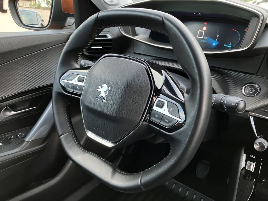 PEUGEOT 2008 1.5BlueHDI ALLURE, 112.000KM, BESPRIJEKORAN, 2020 god., fotografija 19