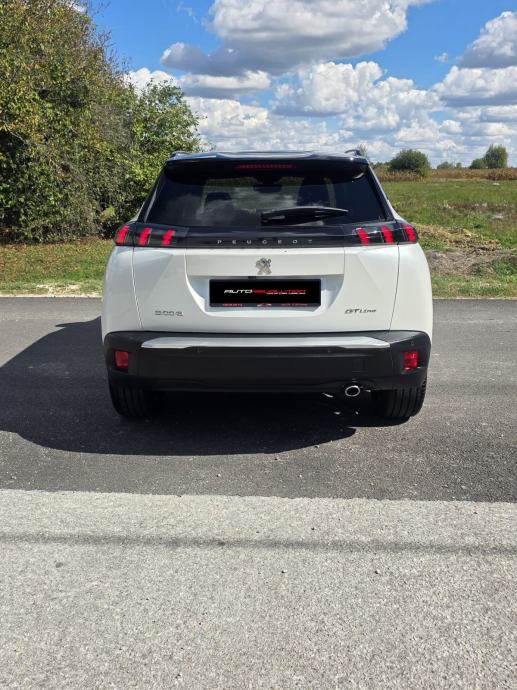 Peugeot 2008 1,5 HDI GT automatik, fotografija 2