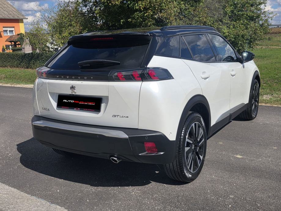 Peugeot 2008 1,5 HDI GT automatik, fotografija 5
