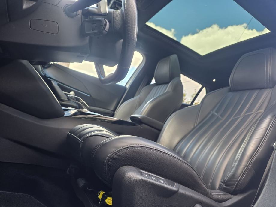 Peugeot 2008 1,5 HDI GT automatik, fotografija 15