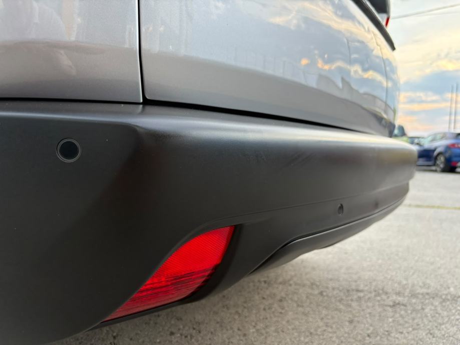 Peugeot 2008 ● 1,6 Blue HDI ● 2018.god., fotografija 6
