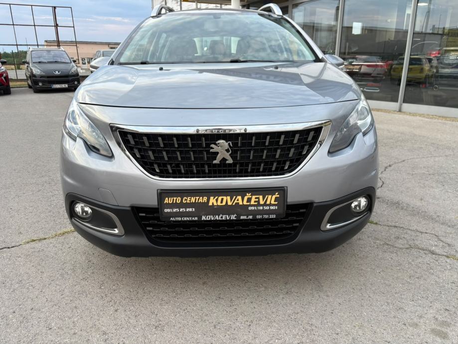 Peugeot 2008 ● 1,6 Blue HDI ● 2018.god., fotografija 2