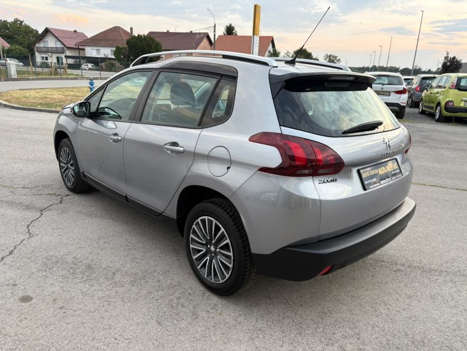 Peugeot 2008 ● 1,6 Blue HDI ● 2018.god., fotografija 5