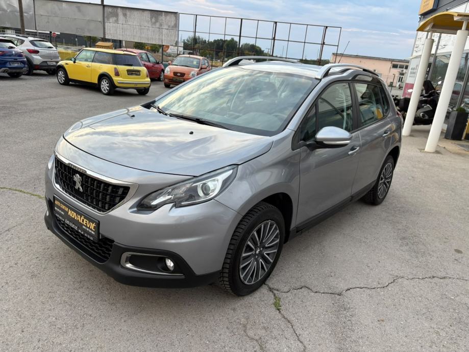 Peugeot 2008 ● 1,6 Blue HDI ● 2018.god., fotografija 4