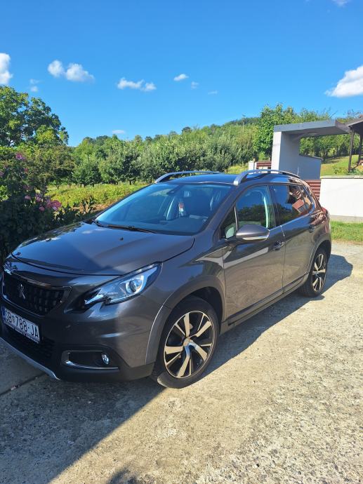 Peugeot 2008 1,6 BlueHDI, fotografija 15