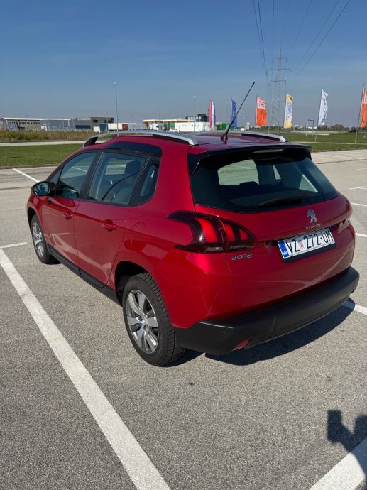 Peugeot 2008 1,6 BlueHDI, fotografija 6