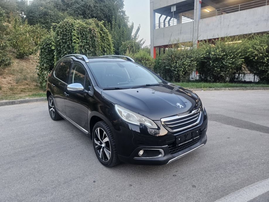 Peugeot 2008 1,6 e-HDi,ALLURE paket opreme,kao nov, fotografija 13