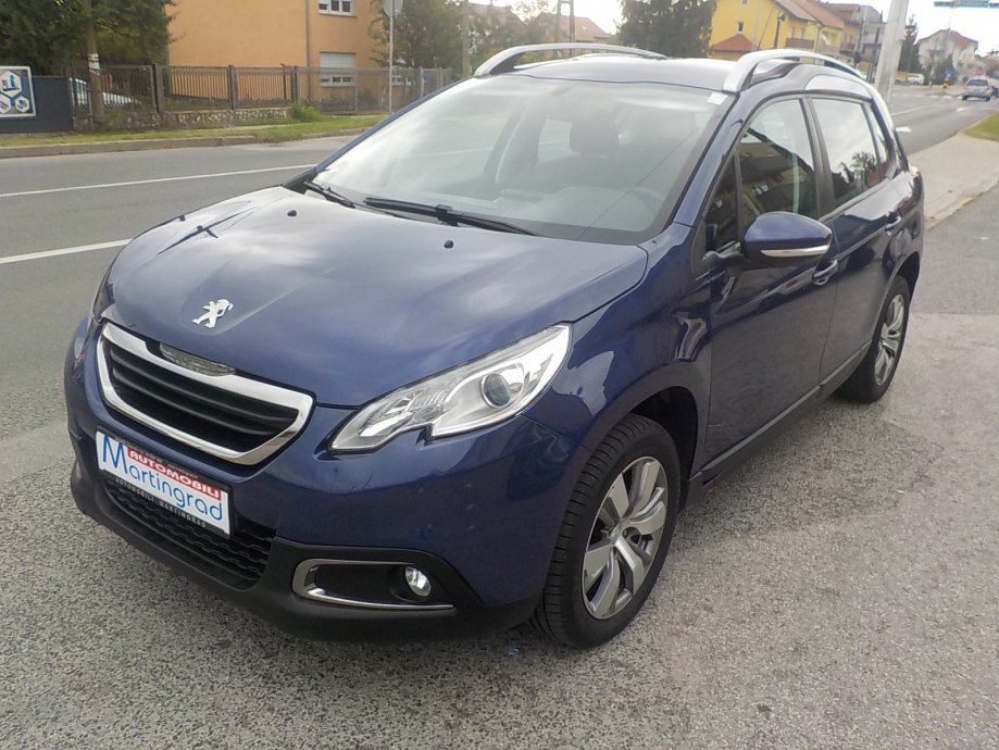 Peugeot 2008 1,6 e-HDI,Blue Lease,navigacija,MODEL 2014**KARTICE**