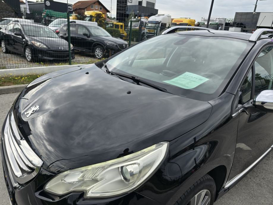 Peugeot 2008 1,6 e-HDi, fotografija 7