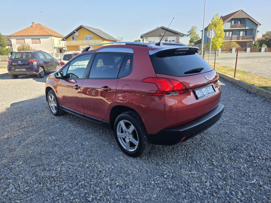 Peugeot 2008 1,6 e-HDi, fotografija 7