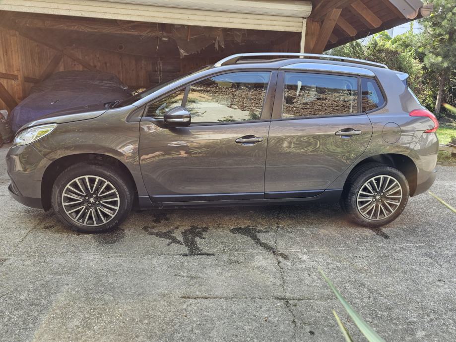 Peugeot 2008 1,6 HDI,mod'14,top stanje,može na kartice!, fotografija 3