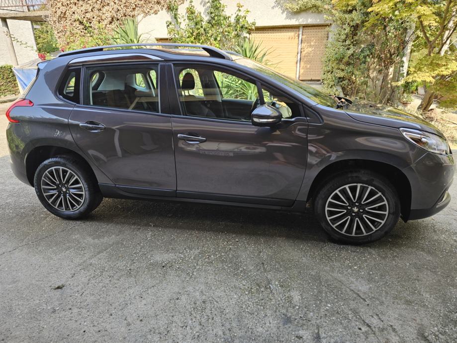Peugeot 2008 1,6 HDI,mod'14,top stanje,može na kartice!, fotografija 4