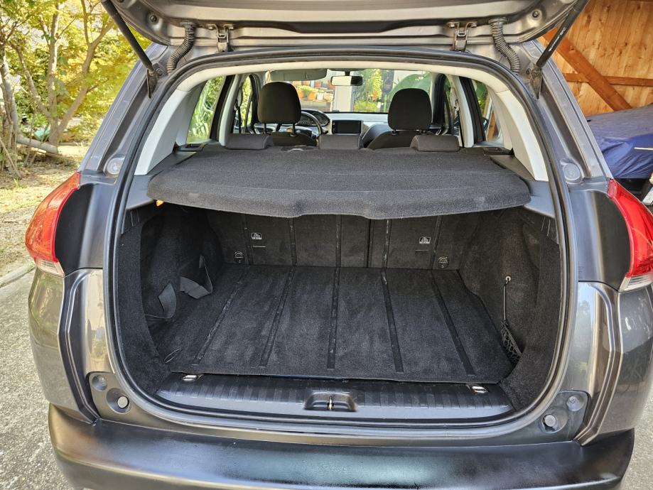 Peugeot 2008 1,6 HDI,mod'14,top stanje,može na kartice!, fotografija 7