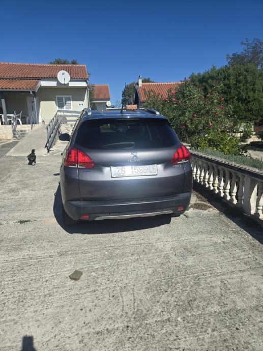 Peugeot 2008 1.6 HDI Style * 8000 €, pogled izvana - slika 5