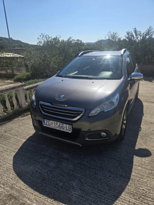 Peugeot 2008 1.6 HDI Style * 8000 €, pogled izvana - slika 3
