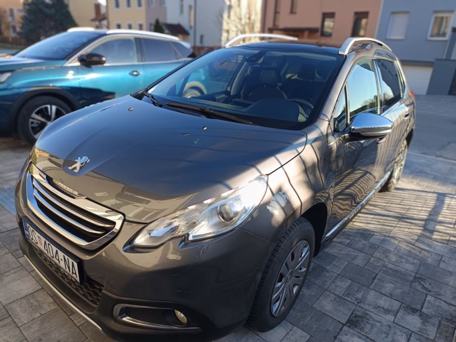 Peugeot 2008 1.6 e-hdi reg 06/2027, fotografija 3