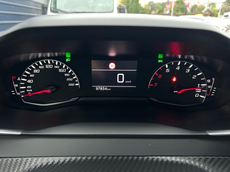 Peugeot 2008 ALLURE BUSSINES - 90.000KM - 2021 - JAMSTVO - REG 1GOD!!, fotografija 19