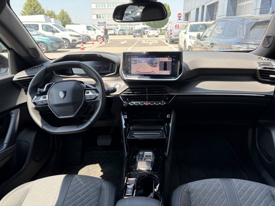 PEUGEOT 2008 ALLURE HYBRID 145 E-DCS6, fotografija 7