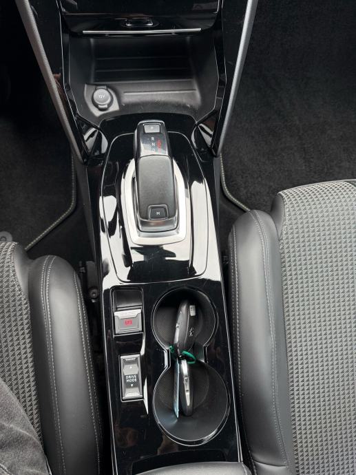 Peugeot 2008#AUTOMATIK#GT LINE#Servisna#Leasing 200€ bez učešća, fotografija 17